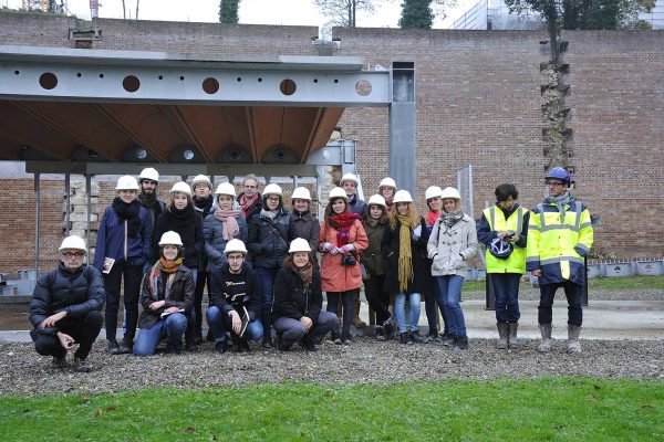 597f5b6258120801169395